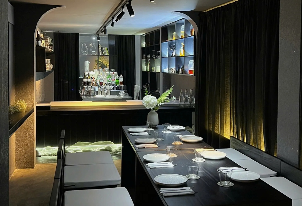 Taste Eatery Interior